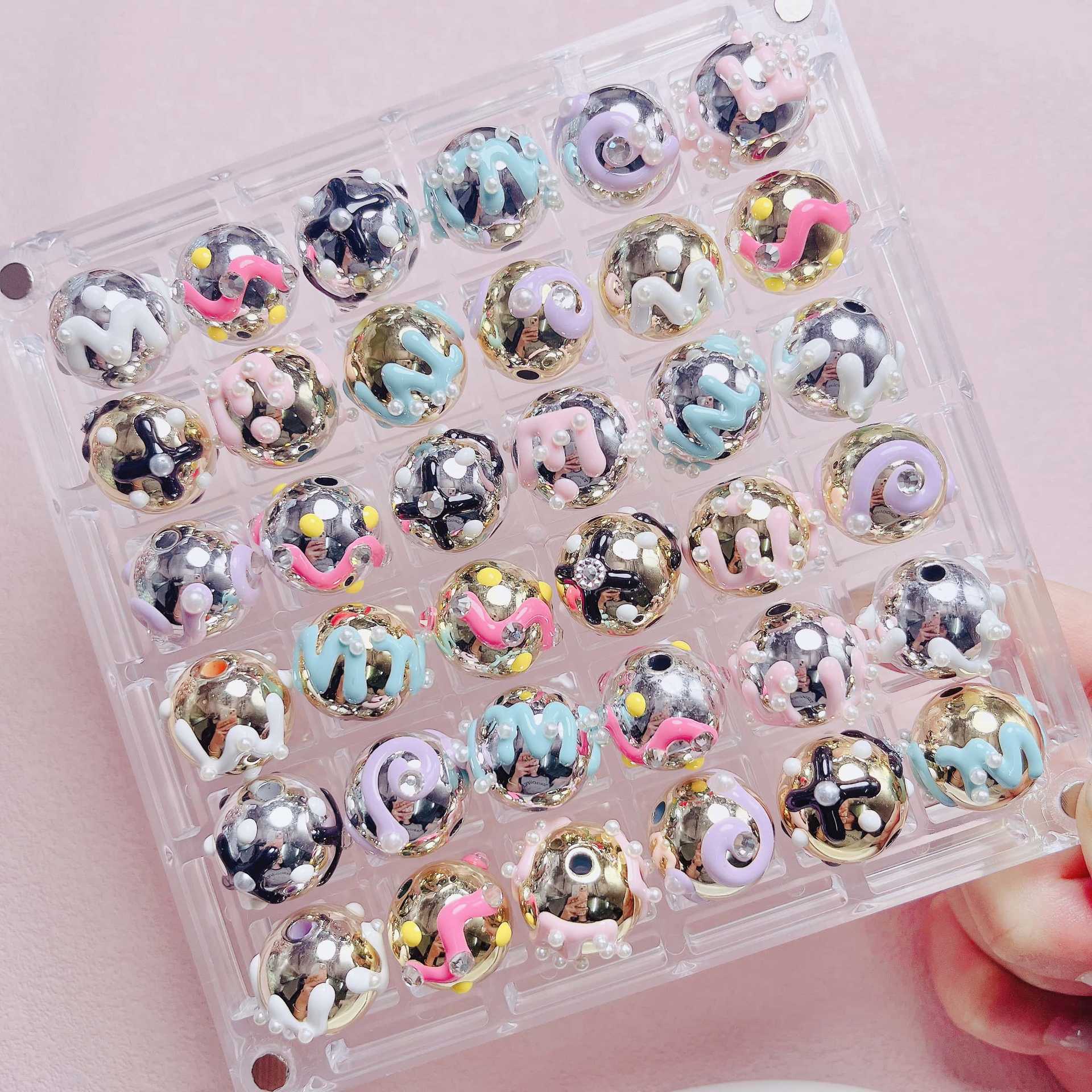 d90421b6-70f5-40db-b6e8-e4e6878ec812 Main image