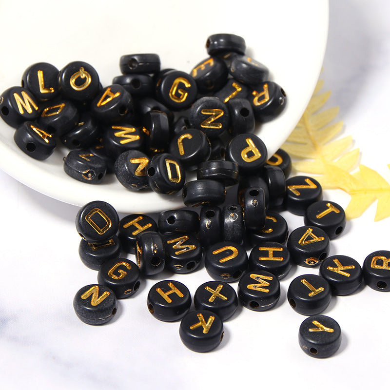 100 pieces/pack acrylic flat round letter beads with black background and gold letters, English alphabet loose beads, DIY handmade beading materials Secondary image