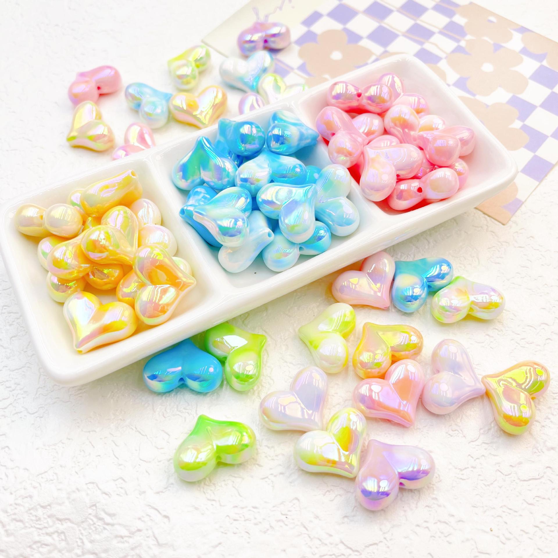 Cream-colored UV-coated two-tone gradient peach heart beads DIY phone strap car hanging material accessory Secondary image