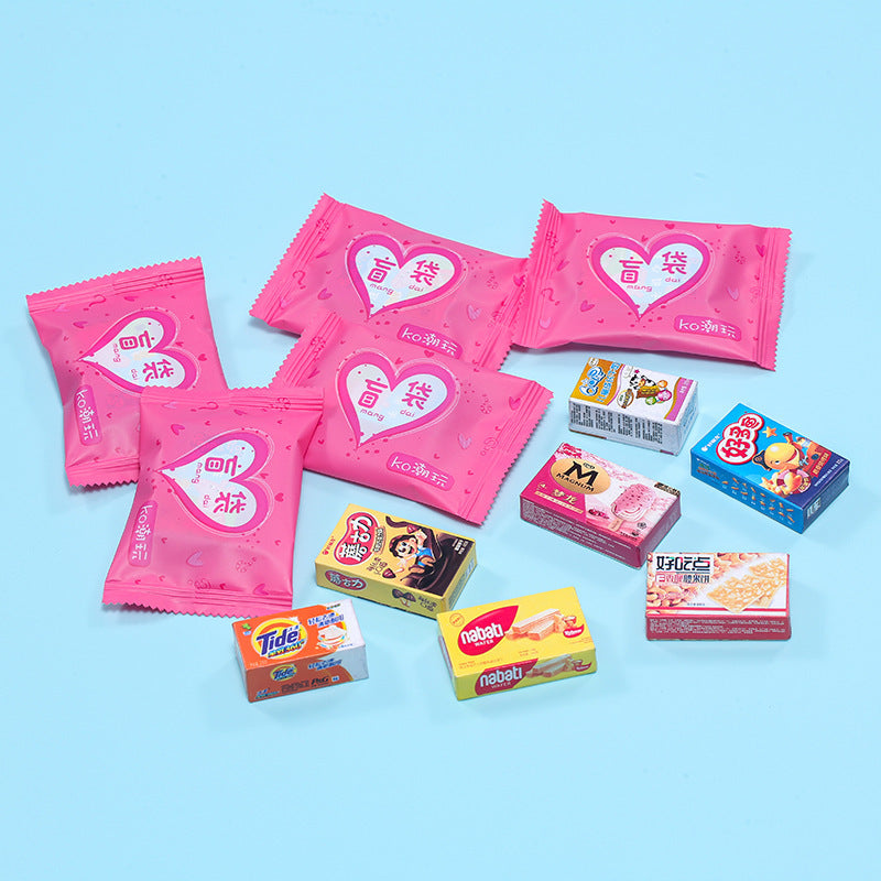 Trendy blind bag miniature food toys, mini model toys, simulated supermarket snacks, drinks, wine bottles, accessories, small ornaments Secondary image