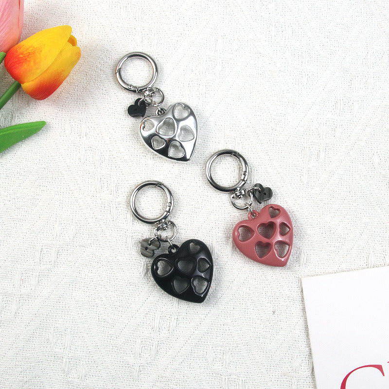 New irregular heart-shaped keychain pendant, personalized decorative bag accessory, creative small gift accessory Secondary image