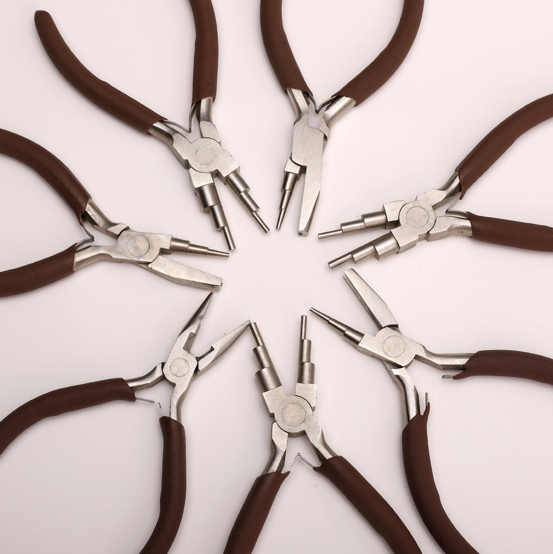 f7c66862-5b7e-4d2f-8299-3c41e7e93538 Main image