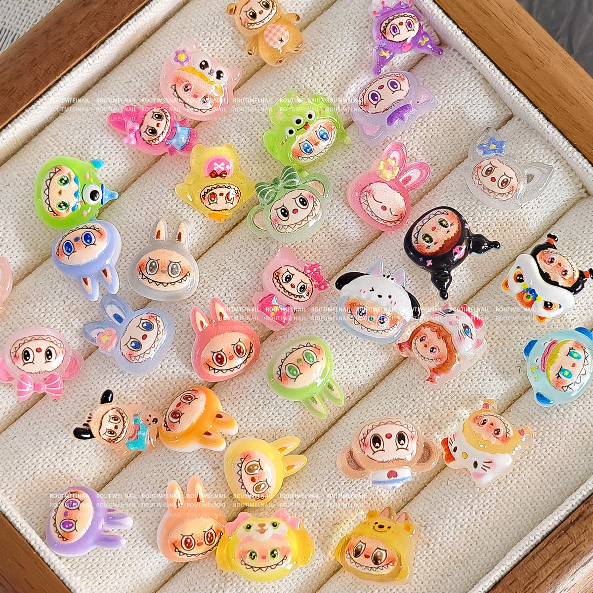 Cartoon Labubu nail art accessories, assorted cute 3D figurines, phone case, handmade nail art decoration materials Secondary image