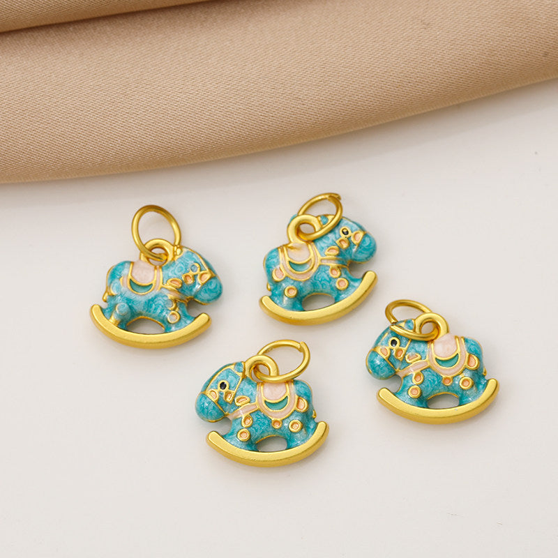 Gold-plated alloy oil-drip small horse pendant, Yao Yao Horse, for the zodiac year, brings wealth immediately, hanging ornament Secondary image