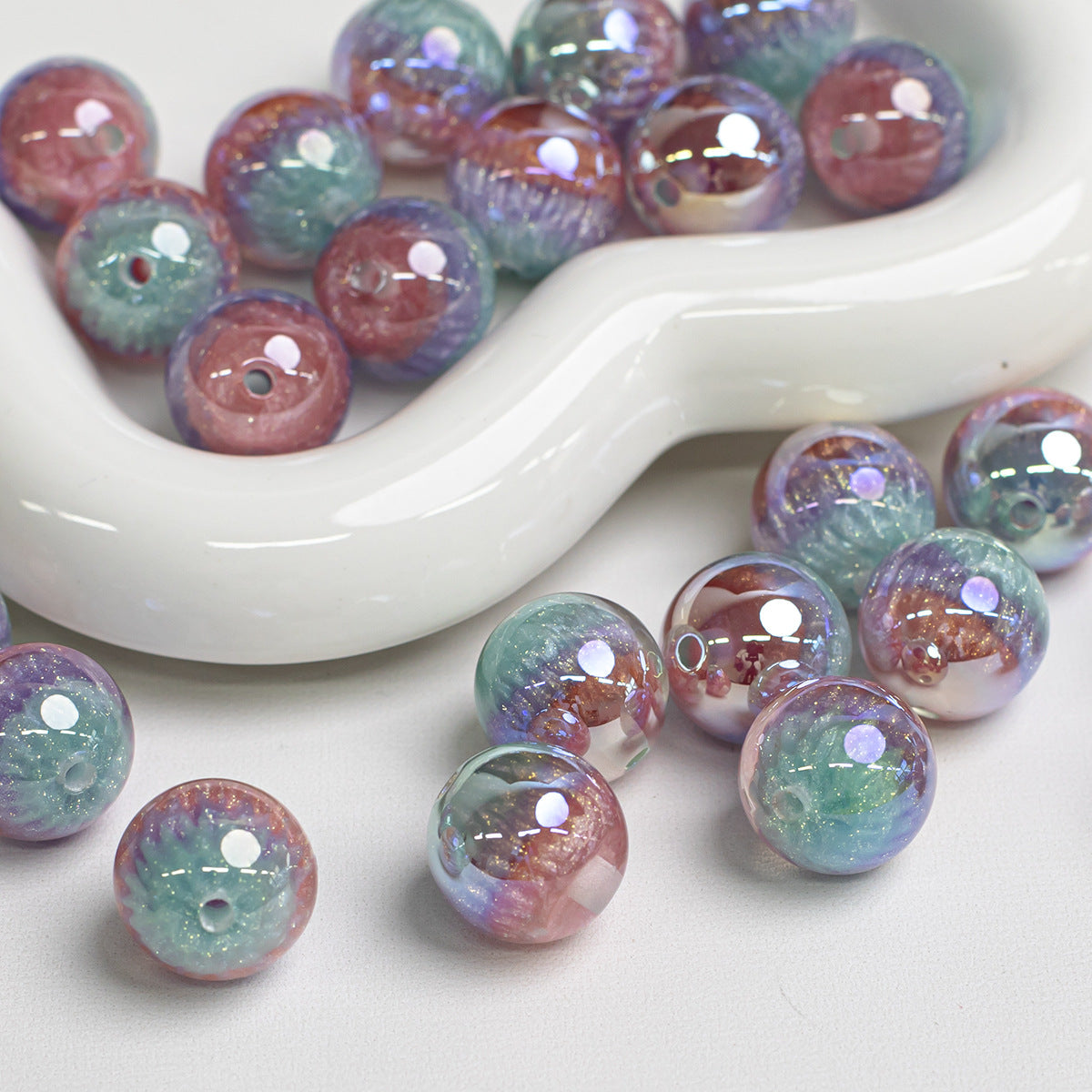 16mm oil painting night pearl plated gradient resin through-hole loose beads DIY phone chain accessories Secondary image