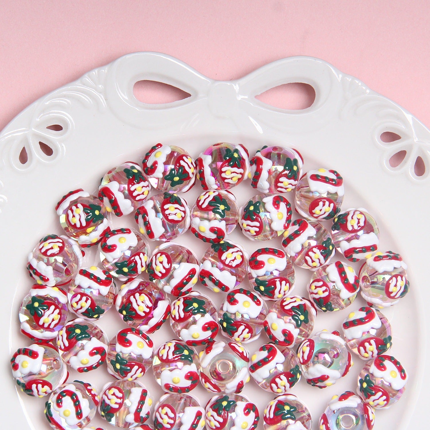 Creative Christmas-themed beaded handmade loose beads, mobile phone chains, mixed-style beads, Christmas accessories, hand-painted beads Secondary image