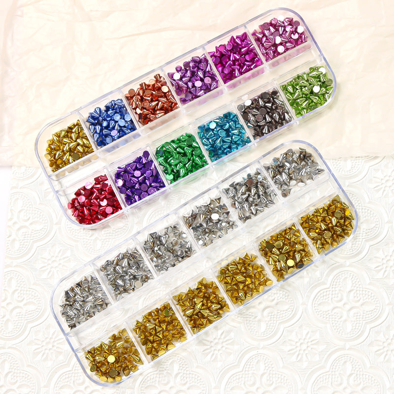 12-compartment long box, cone-shaped metallic gold and silver colored nail art accessories, personalized DIY nail decorations Secondary image