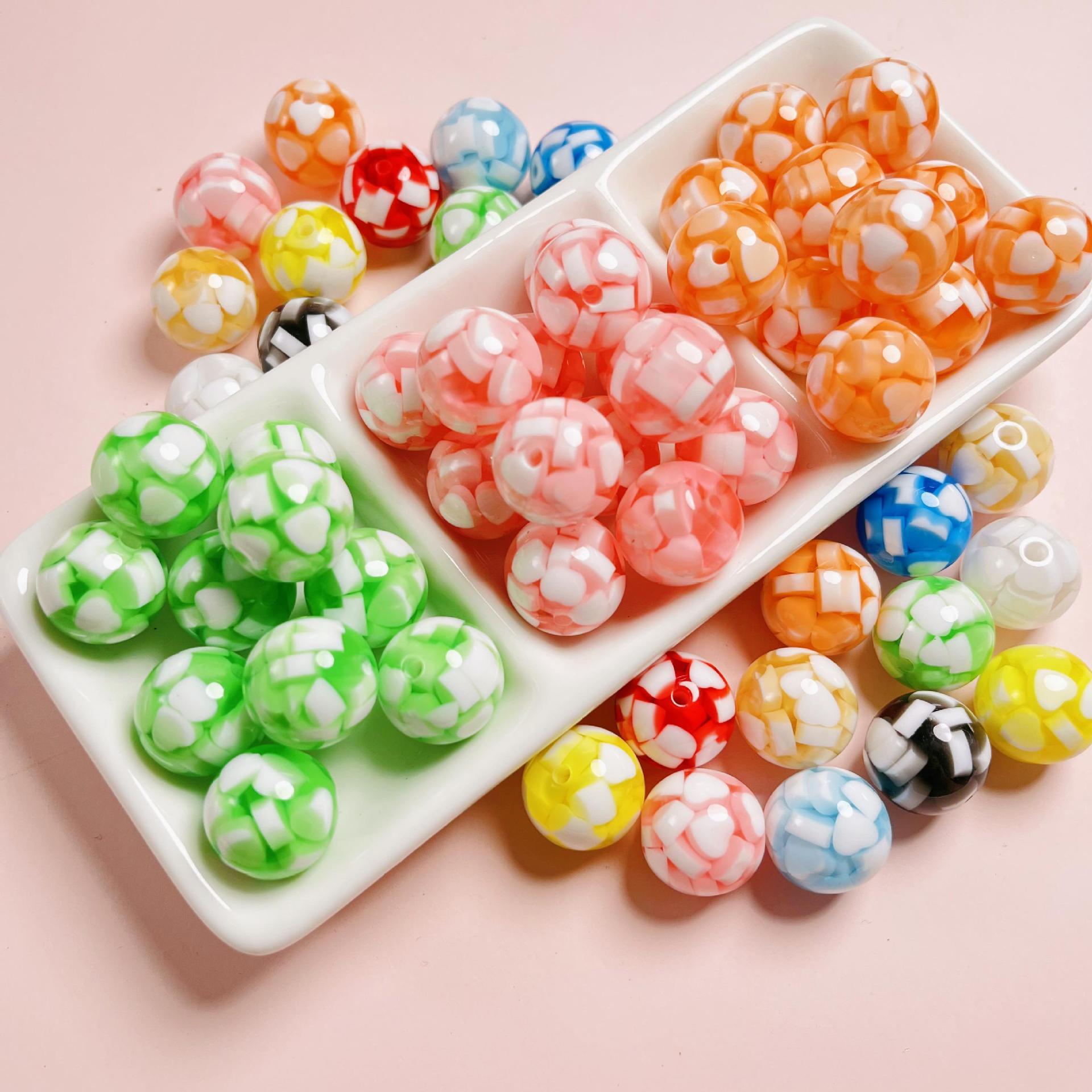 Popular 16mm heart-shaped resin beads DIY phone chain keychain accessory beading material Secondary image