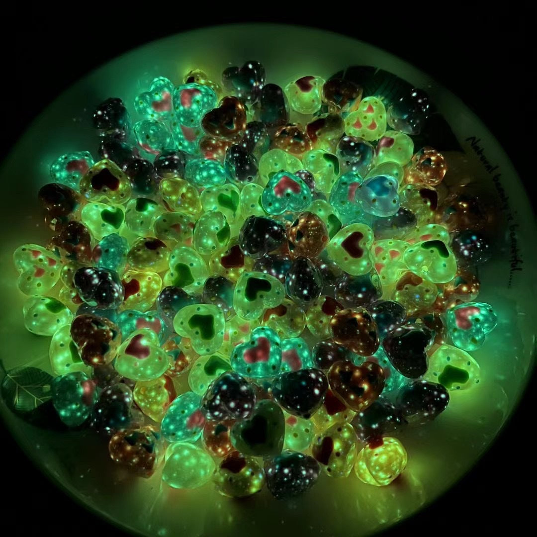 33c690a8-dc43-4dfd-b2be-f94e0b4ae816