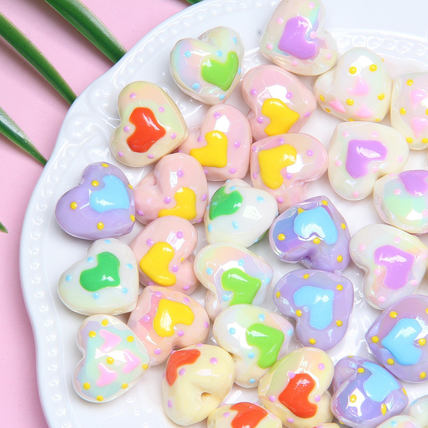 UV-coated hand-painted beads, luminous beads, heart-shaped beads, DIY accessories, car pendants, phone chains, decorations Secondary image