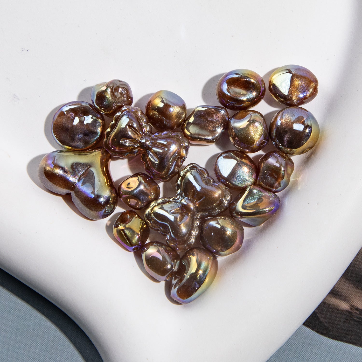 Light-reflective coffee-colored baroque irregular-shaped beads with through holes, loose beads for DIY phone chains and accessories Secondary image